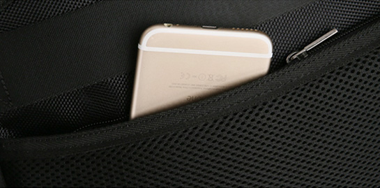 Потайной карман на спинке